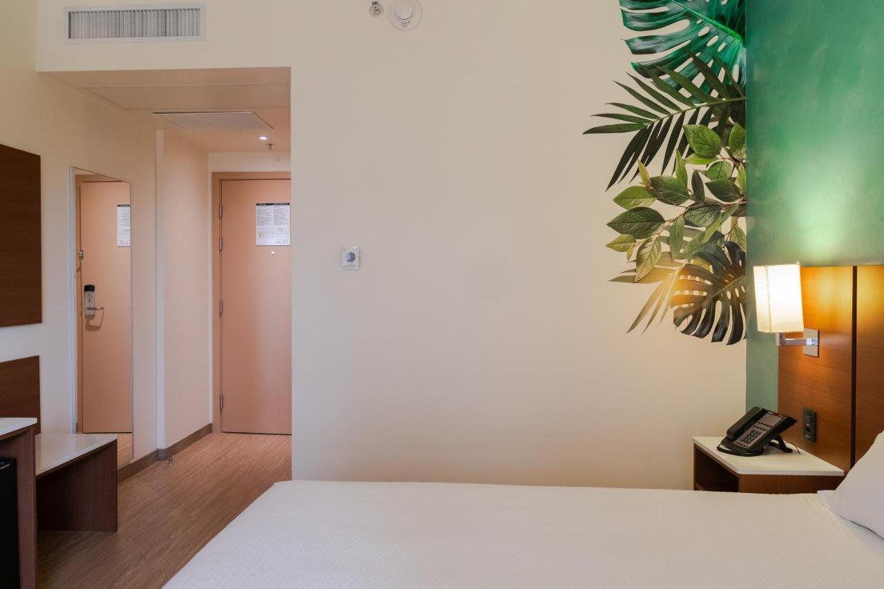 Ibis Styles Curitiba Aeroporto Hotel São José dos Pinhais Eksteriør billede